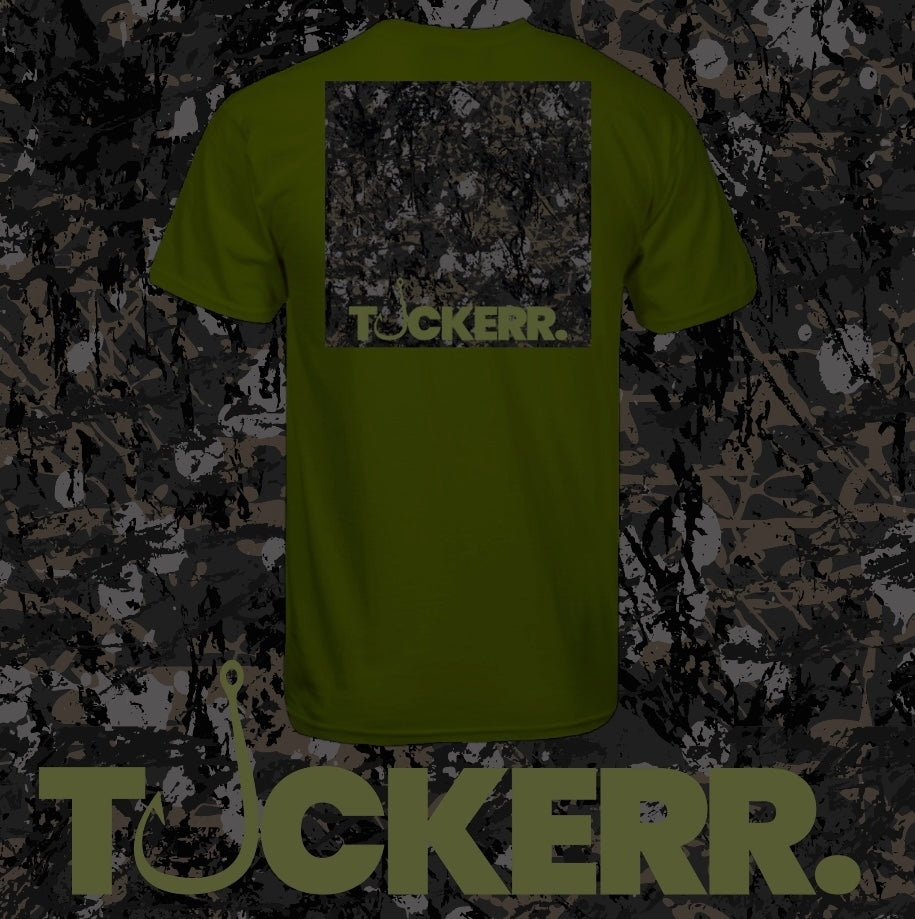 Men’s camo T-shirt